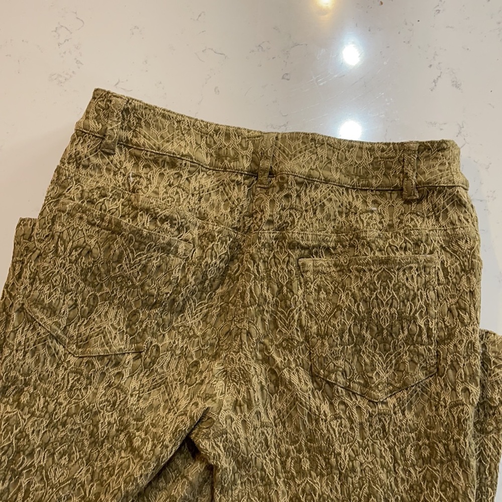 Stretchy - Gold - Lace - Pants - Picture 3 of 3